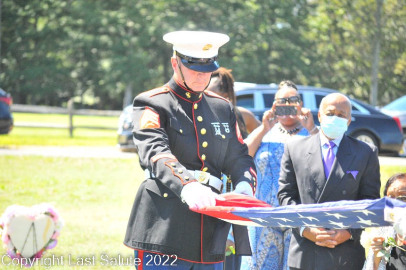 Last-Salute-military-funeral-honor-guard-6112