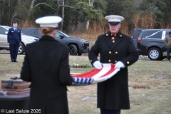Last-Salute-military-funeral-guard-93