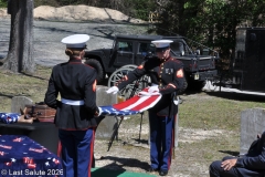 Last-Salute-military-funeral-guard-102