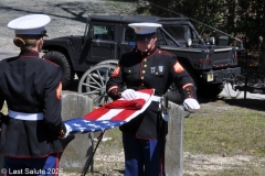 Last-Salute-military-funeral-guard-105