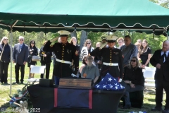 Last-Salute-military-funeral-honor-guard-DSC_0031