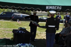 Last-Salute-military-funeral-honor-guard-DSC_0132