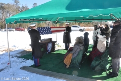 Last-Salute-military-funeral-guard-32