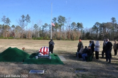 Last-Salute-military-funeral-guard-16