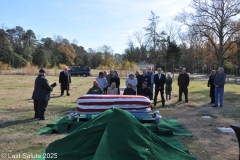 Last-Salute-military-funeral-guard-19