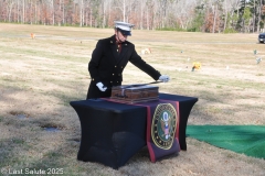 Last-Salute-military-funeral-guard-49