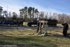 Last-Salute-military-funeral-guard-6