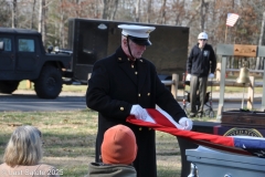 Last-Salute-military-funeral-guard-76