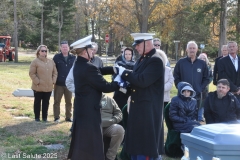 Last-Salute-military-funeral-guard-88