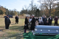Last-Salute-military-funeral-guard-97