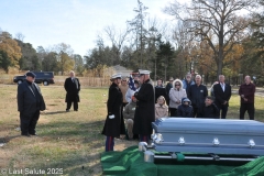 Last-Salute-military-funeral-guard-98