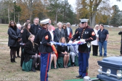 Last-Salute-military-funeral-guard-171