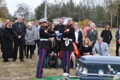 Last-Salute-military-funeral-guard-178