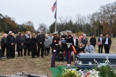 Last-Salute-military-funeral-guard-185