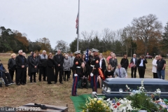 Last-Salute-military-funeral-guard-189