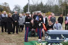 Last-Salute-military-funeral-guard-192