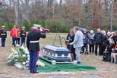 Last-Salute-military-funeral-guard-233