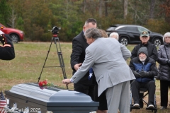 Last-Salute-military-funeral-guard-235