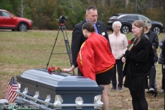 Last-Salute-military-funeral-guard-237