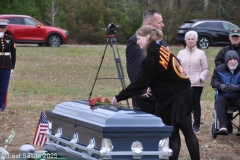 Last-Salute-military-funeral-guard-238