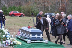 Last-Salute-military-funeral-guard-242