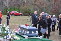 Last-Salute-military-funeral-guard-245