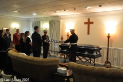 Last-Salute-military-funeral-guard-31