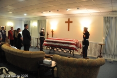 Last-Salute-military-funeral-guard-41