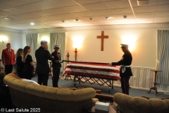 Last-Salute-military-funeral-guard-43