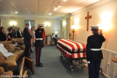 Last-Salute-military-funeral-guard-48
