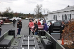 Last-Salute-military-funeral-guard-56