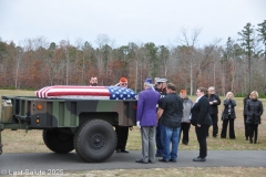 Last-Salute-military-funeral-guard-78