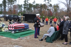 Last-Salute-military-funeral-guard-98
