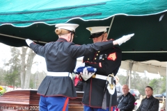 Last-Salute-military-funeral-guard-114