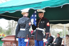 Last-Salute-military-funeral-guard-118
