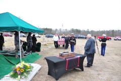 Last-Salute-military-funeral-guard-16