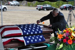 Last-Salute-military-funeral-guard-28