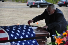 Last-Salute-military-funeral-guard-30