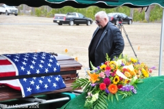 Last-Salute-military-funeral-guard-31