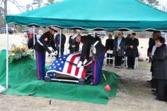 Last-Salute-military-funeral-guard-36