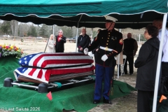 Last-Salute-military-funeral-guard-40