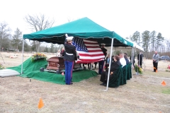 Last-Salute-military-funeral-guard-82