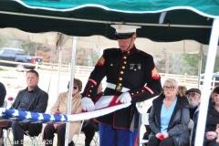 Last-Salute-military-funeral-guard-92