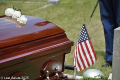 Last-Salute-military-funeral-honor-guard-DSC_0137