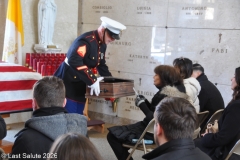 Last-Salute-military-funeral-guard-42