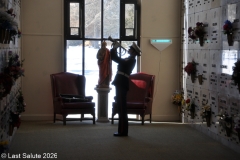 Last-Salute-military-funeral-guard-65