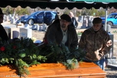 Last-Salute-military-funeral-guard-126