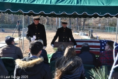 Last-Salute-military-funeral-guard-20