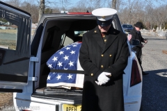 Last-Salute-military-funeral-guard-5