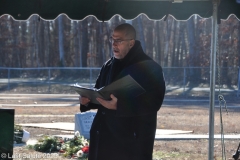 Last-Salute-military-funeral-guard-8